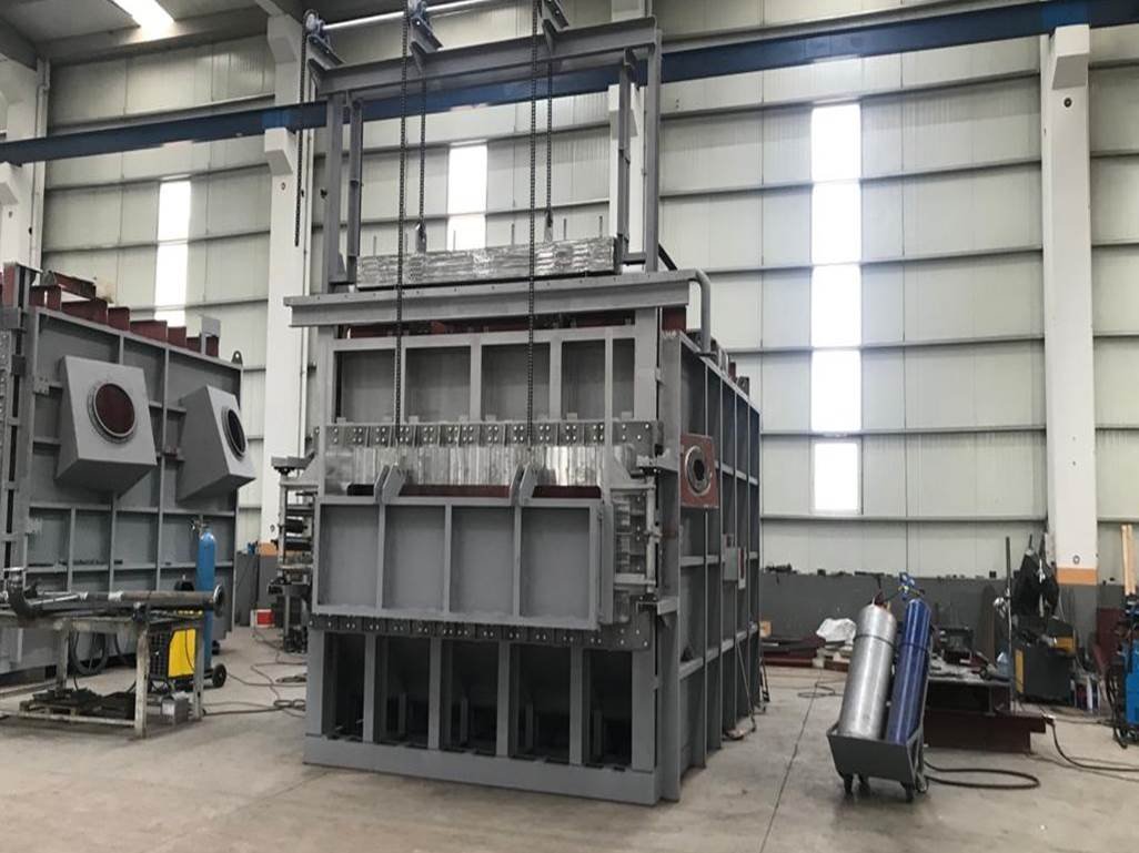 Aluminum Holding Furnace